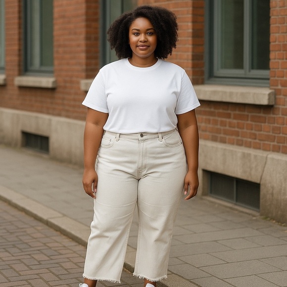 American Eagle Outfitters Cream Ankle Jeans - Picture 1 of 9